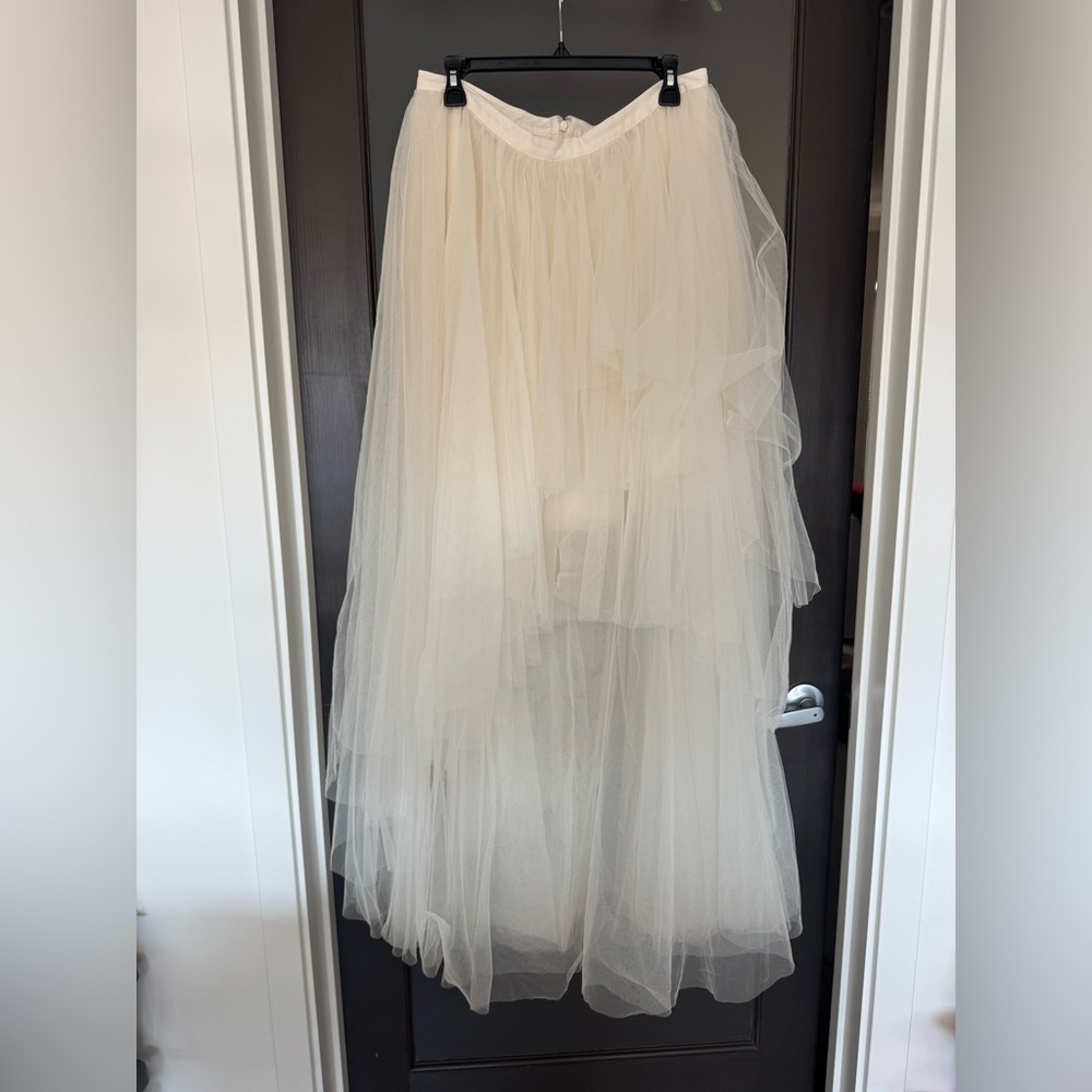BCBGMAXAZRIA Women's Tulle High Waist A-Line Full Length Skirt Size L Ivory